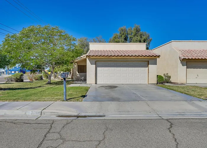 Renovated W/ Community Pool!