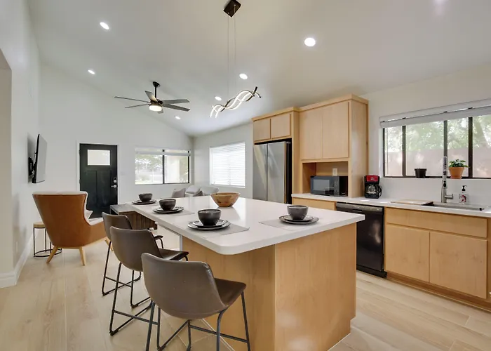 Сasa de vacaciones Renovated W/ Community Pool! Yuma